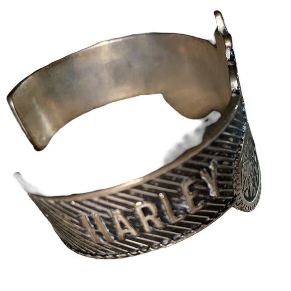 Silver Motorcycle Cuff Harley Davidson handcrafted - Picture 2 of 6